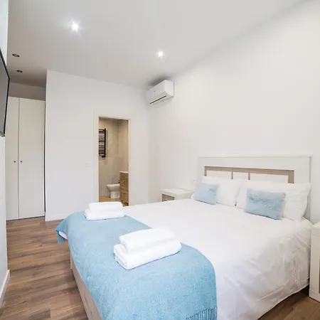 Apartment Confort Estudios A Y B